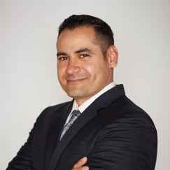 Julio Romo tax advisor directory image