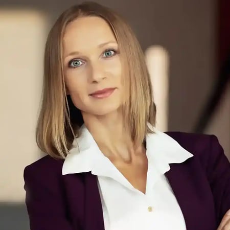 Olga Kvach tax advisor directory image