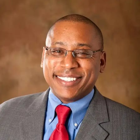 Roderick Robeson tax advisor directory image
